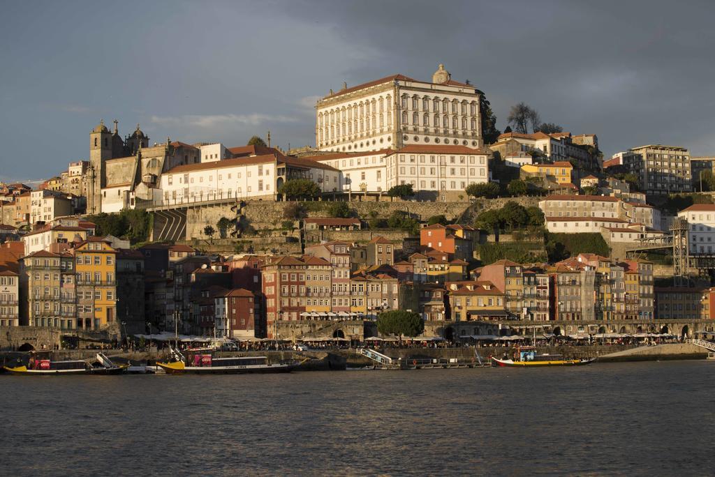 Oporto Sun - Trindadeアパートメント エクステリア 写真