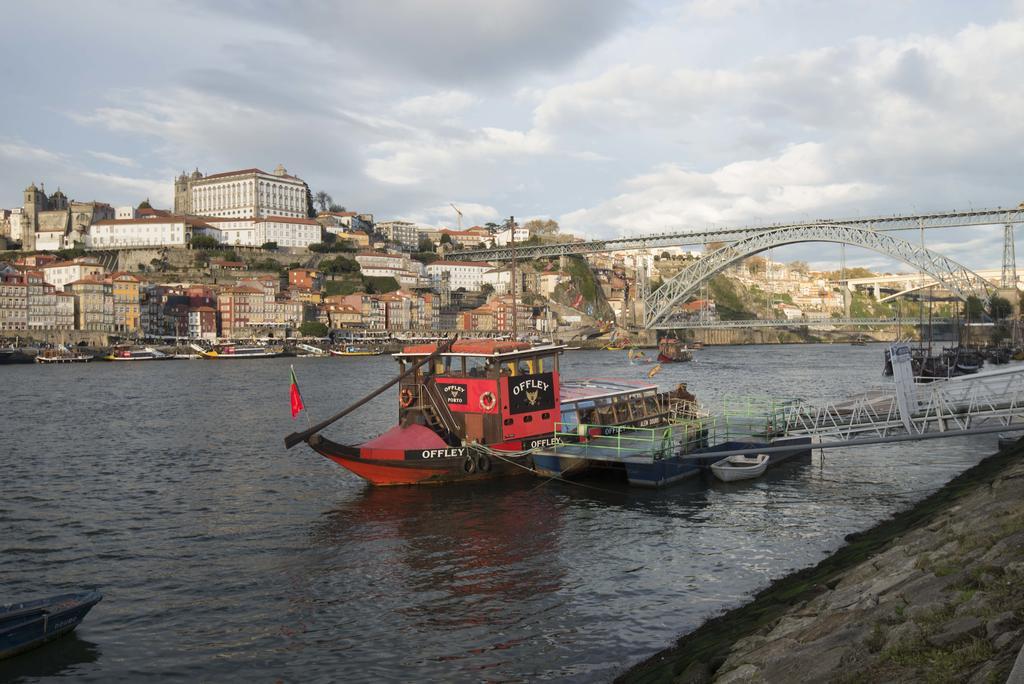 Oporto Sun - Trindadeアパートメント エクステリア 写真